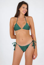 Cargar imagen en el visor de la galería, Model Front: Rio De Sol Sostén Top Palace Frufru