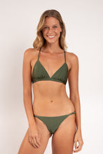 Cargar imagen en el visor de la galería, Model Front: Rio De Sol Sostén Top Shimmer-Croco Tri-Fixo-Noa