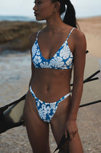 Cargar imagen en el visor de la galería, Image 06: Wednesday In Hawaii By Rio De Sol Bragas Bottom Pua-Pacifica Waimea