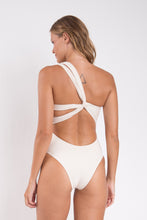 Cargar imagen en el visor de la galería, Model Back: Rio De Sol Una Pieza Malibu-Natural Santorini
