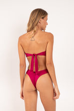 Cargar imagen en el visor de la galería, Model Back: Rio De Sol Bragas Bottom Shimmer-Desejo Nara

