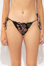 Cargar imagen en el visor de la galería, Gallery: Rio De Sol Bragas Bottom Flora Frufru
