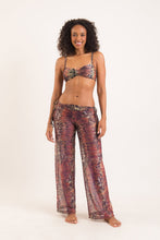 Cargar imagen en el visor de la galería, Model Front: Rio De Sol Pantalones De Playa Cobra Trouser
