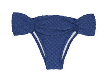 Cargar imagen en el visor de la galería, Product Front: Rio De Sol Bragas Bottom Kiwanda Denim Bandeau
