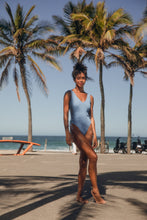 Cargar imagen en el visor de la galería, Image 05: Rio De Sol Una Pieza Solar-Celeste Zoe
