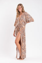 Cargar imagen en el visor de la galería, Image 03: Rio De Sol Vestido De Playa Leopard Long Dress
