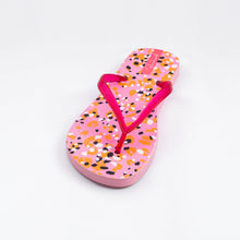 Cargar imagen en el visor de la galería, Image 05: Rio De Sol Chancletas Sweet-Camo Slim
