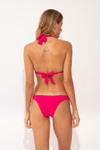 Cargar imagen en el visor de la galería, Model Back: Wednesday In Hawaii By Rio De Sol Bragas Bottom Guava Oahu
