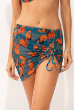 Cargar imagen en el visor de la galería, Gallery: Rio De Sol Falda De Playa Luma Mini Skirt Ruched
