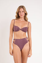 Cargar imagen en el visor de la galería, Image 05: Rio De Sol Conjunto Set Malibu-Ebano Bandeau-Iris Highwaist-Spin-Iris
