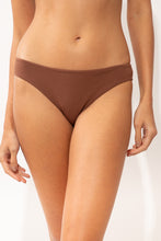 Cargar imagen en el visor de la galería, Gallery: Rio De Sol Bragas Bottom Sand-Cappuccino Essential-Comfy
