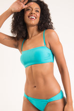 Cargar imagen en el visor de la galería, Image 05: Rio De Sol Conjunto Set Nanai Bandeau-Reto Mel-Comfy
