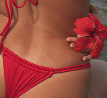 Cargar imagen en el visor de la galería, Image 11: Wednesday In Hawaii By Rio De Sol Conjunto Set Hibiscus Ana Isla
