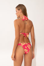 Cargar imagen en el visor de la galería, Model Back: Wednesday In Hawaii By Rio De Sol Bragas Bottom Pua-Guava Oahu
