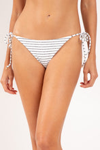 Cargar imagen en el visor de la galería, Gallery: Rio De Sol Bragas Bottom Linea-White Ibiza-Comfy
