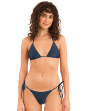 Cargar imagen en el visor de la galería, Gallery: Rio De Sol Conjunto Set Shark Tri-Inv Cheeky-Tie
