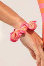 Cargar imagen en el visor de la galería, Image 03: Rio De Sol Accesorios Para El Cabello Solea Scrunchie

