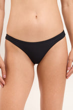 Cargar imagen en el visor de la galería, Image 09: Rio De Sol Conjunto Set Touch-Black Alba Nice
