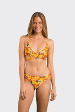 Cargar imagen en el visor de la galería, Model Front: Rio De Sol Conjunto Set Stories Kate Ciao

