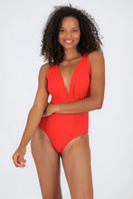 Cargar imagen en el visor de la galería, Model Front: Rio De Sol Una Pieza Rouge Marina
