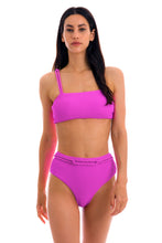 Cargar imagen en el visor de la galería, Model Front: Rio De Sol Bragas Bottom St-Tpz-Pink Hotpant-High
