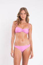 Cargar imagen en el visor de la galería, Model Front: Rio De Sol Bragas Bottom Milkshake Essential-Comfy
