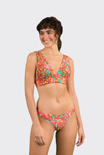 Cargar imagen en el visor de la galería, Image 04: Rio De Sol Conjunto Set Tropics Halter-Marina Essential-Cos
