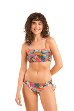 Cargar imagen en el visor de la galería, Model Front: Rio De Sol Conjunto Set Jungle Bandeau-Reto Madrid
