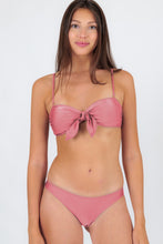 Cargar imagen en el visor de la galería, Gallery: Rio De Sol Conjunto Set Shimmer-Confetti Bandeau-Knot Essential
