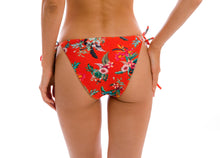 Cargar imagen en el visor de la galería, Image 07: Rio De Sol Bragas Bottom Wildflowers Ibiza-Comfy
