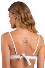 Cargar imagen en el visor de la galería, Image 07: Rio De Sol Sostén Top Bora-White Bra-Trio
