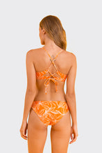 Cargar imagen en el visor de la galería, Model Back: Rio De Sol Conjunto Set Trail-Orange Tank-Tie Essential-Comfy
