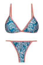 Cargar imagen en el visor de la galería, Product Front: Rio De Sol Conjunto Set Palms-Blue Tri-Fixo California
