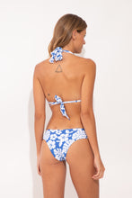 Cargar imagen en el visor de la galería, Model Back: Wednesday In Hawaii By Rio De Sol Bragas Bottom Pua-Pacifica Mel
