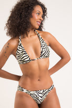 Cargar imagen en el visor de la galería, Image 07: Rio De Sol Sostén Top Wild-Black Mel
