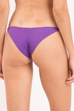 Cargar imagen en el visor de la galería, Image 07: Rio De Sol Bragas Bottom Amuleto Cheeky-Crispy
