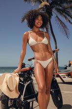 Cargar imagen en el visor de la galería, Image 11: Rio De Sol Conjunto Set Brisa-Offwhite Lia Lacinho
