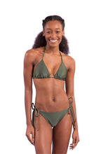 Cargar imagen en el visor de la galería, Model Front: Rio De Sol Bragas Bottom Croco Ibiza-Comfy
