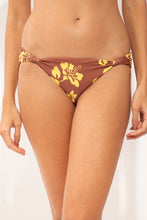 Cargar imagen en el visor de la galería, Gallery: Wednesday In Hawaii By Rio De Sol Bragas Bottom Pua-Coco-Lilikoi Mel

