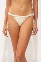 Cargar imagen en el visor de la galería, Gallery: Rio De Sol Bragas Bottom Brisa-Offwhite Eden
