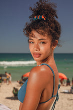 Cargar imagen en el visor de la galería, Image 04: Rio De Sol Accesorios Para El Cabello Luma Scrunchie
