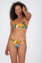 Cargar imagen en el visor de la galería, Model Front: Rio De Sol Bragas Bottom El-Arco Essential-Comfy
