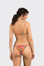 Cargar imagen en el visor de la galería, Model Back: Rio De Sol Sostén Top Tropics Balconet-Tie
