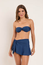 Cargar imagen en el visor de la galería, Model Front: Rio De Sol Falda De Playa Mini Skirt Navy
