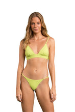 Cargar imagen en el visor de la galería, Model Front: Rio De Sol Conjunto Set Bora-Citrus Tri-Cos Cheeky-Fixa
