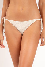 Cargar imagen en el visor de la galería, Gallery: Rio De Sol Bragas Bottom Brisa-Offwhite Lacinho
