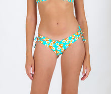 Cargar imagen en el visor de la galería, Gallery: Rio De Sol Bragas Bottom Dubai Madrid
