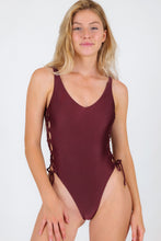 Cargar imagen en el visor de la galería, Barolo Zoe
