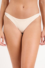 Cargar imagen en el visor de la galería, Bottom Malibu-Natural Essential-Iris
