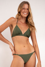Cargar imagen en el visor de la galería, Bottom Shimmer-Croco Cheeky-Noa
